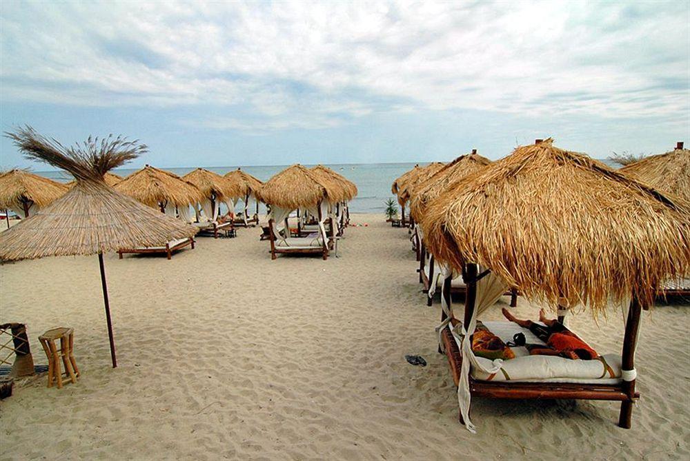 Andalucia Beach Hotel Elenite Exterior foto